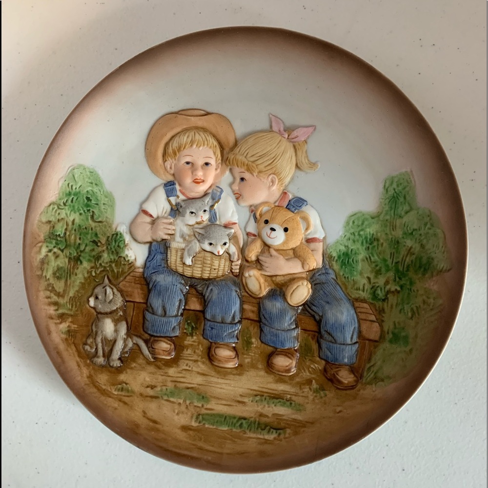 Denim Days Homco Home Interior 1985 Danny & Debbie "Sunny Day" 3 D  Plate